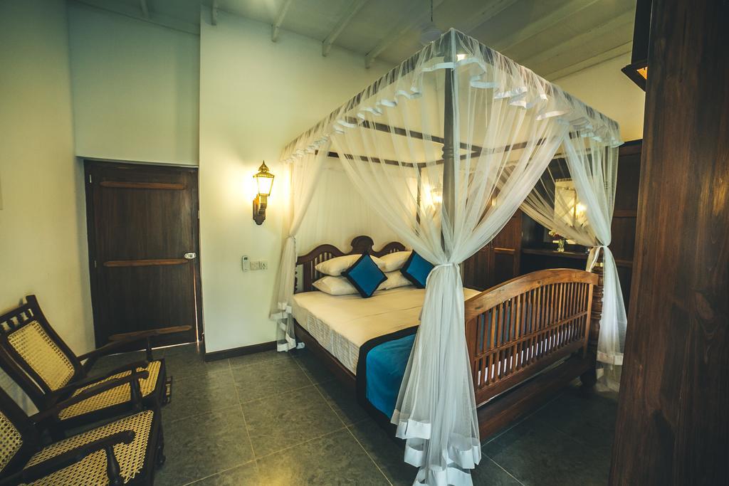 Sisikirana Villa Unawatuna Exteriör bild