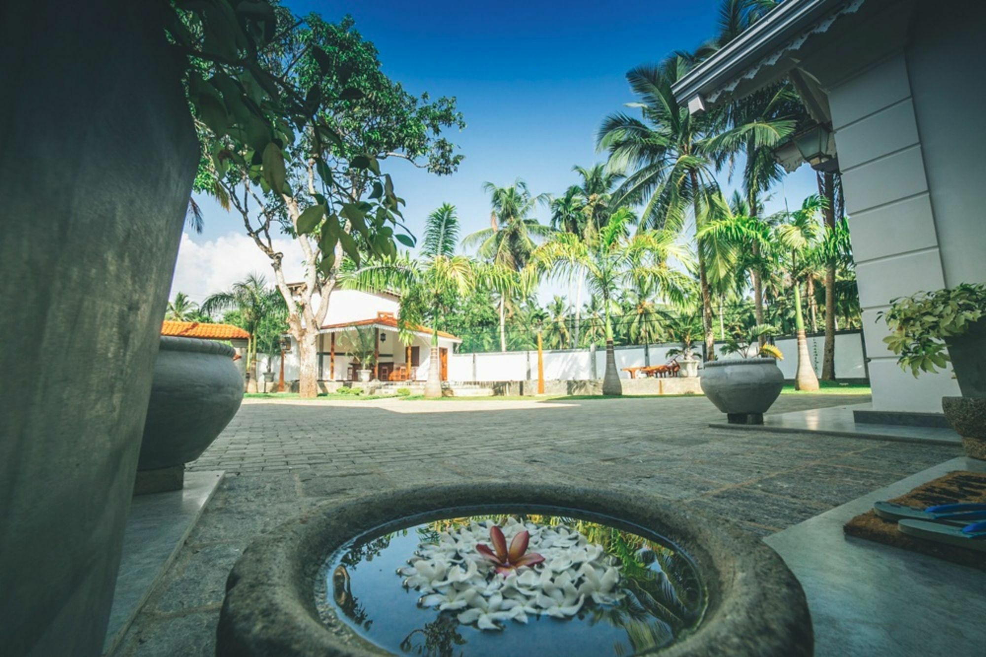 Sisikirana Villa Unawatuna Exteriör bild